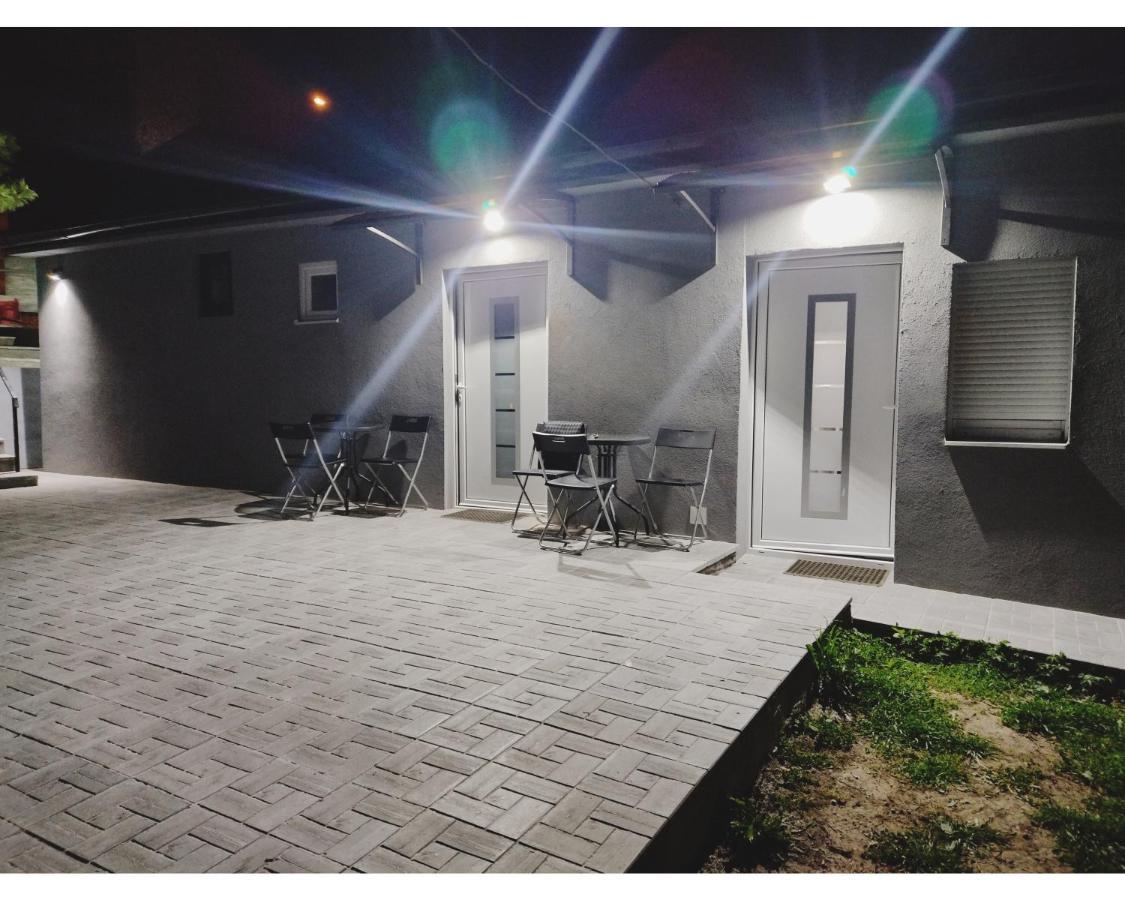 Apartmani Domo Sd Smederevo Ngoại thất bức ảnh